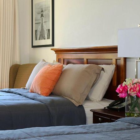Camden Riverhouse Hotel And Inn Bagian luar foto