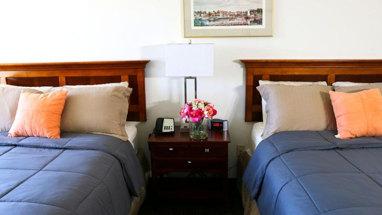 Camden Riverhouse Hotel And Inn Bagian luar foto