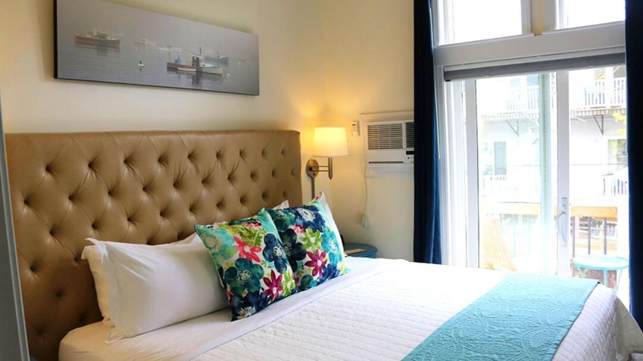 Camden Riverhouse Hotel And Inn Bagian luar foto