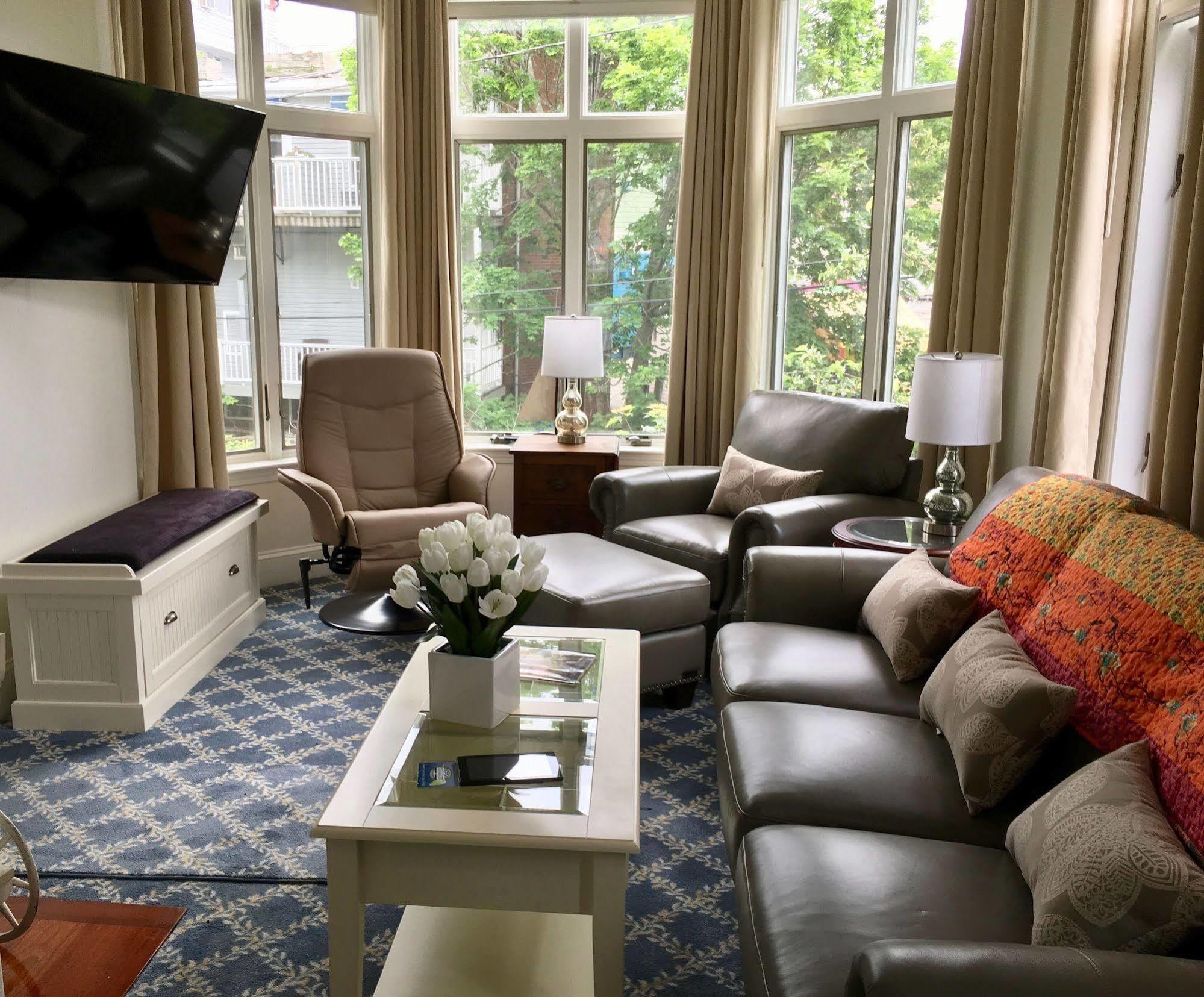 Camden Riverhouse Hotel And Inn Bagian luar foto