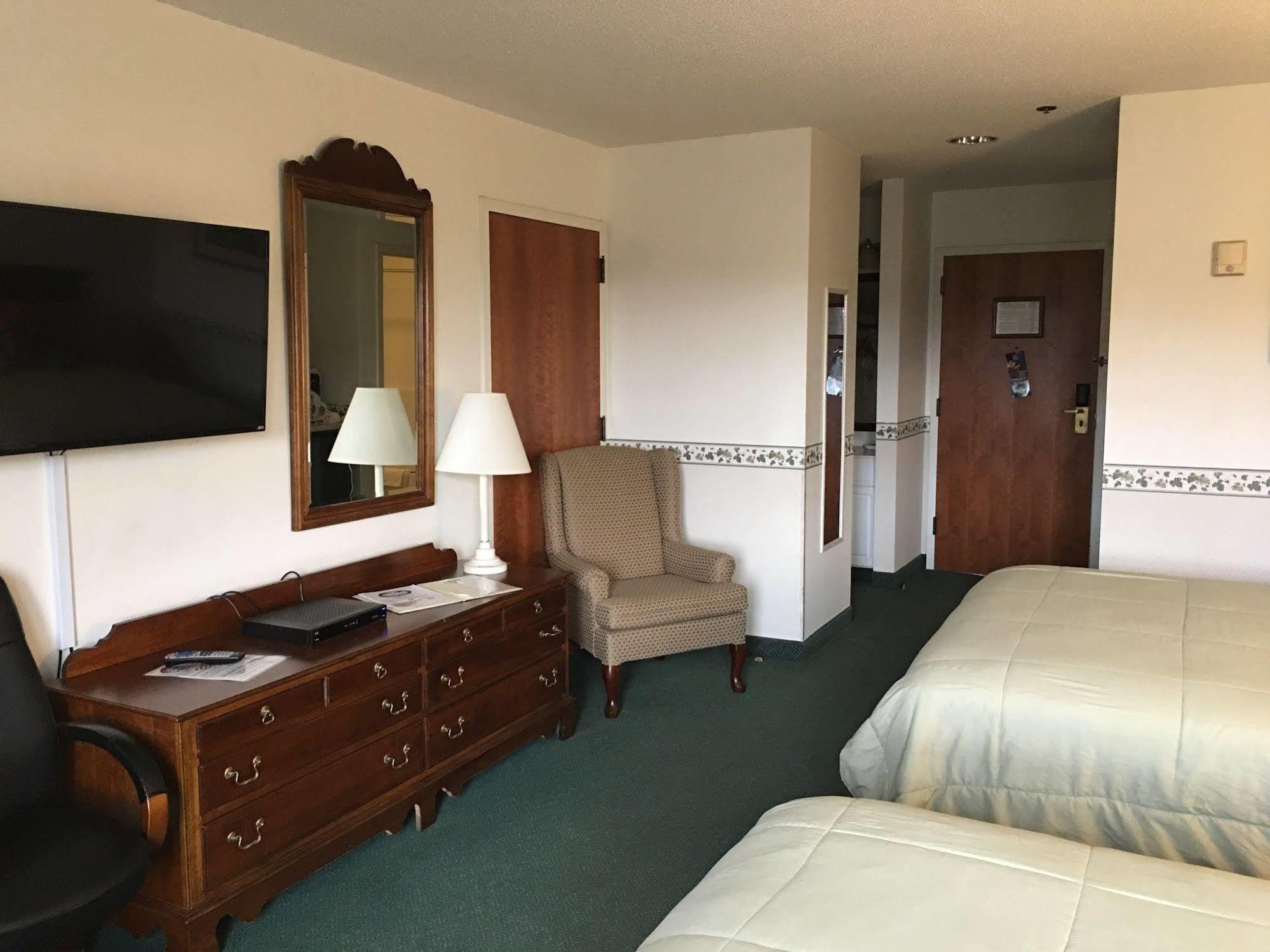 Camden Riverhouse Hotel And Inn Bagian luar foto